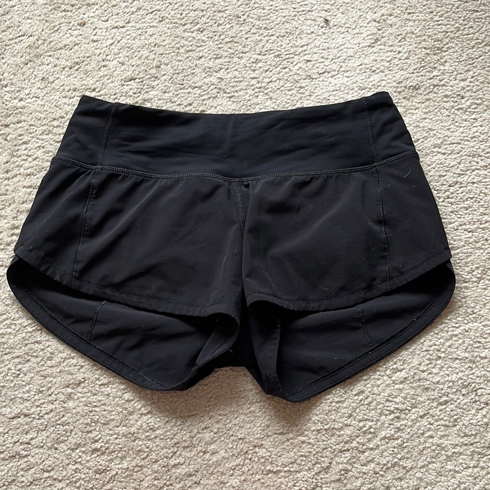Lululemon speed up shorts size 0 2.5”